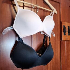 Jessica Simpson Black and Cream Bra Set Size 34C